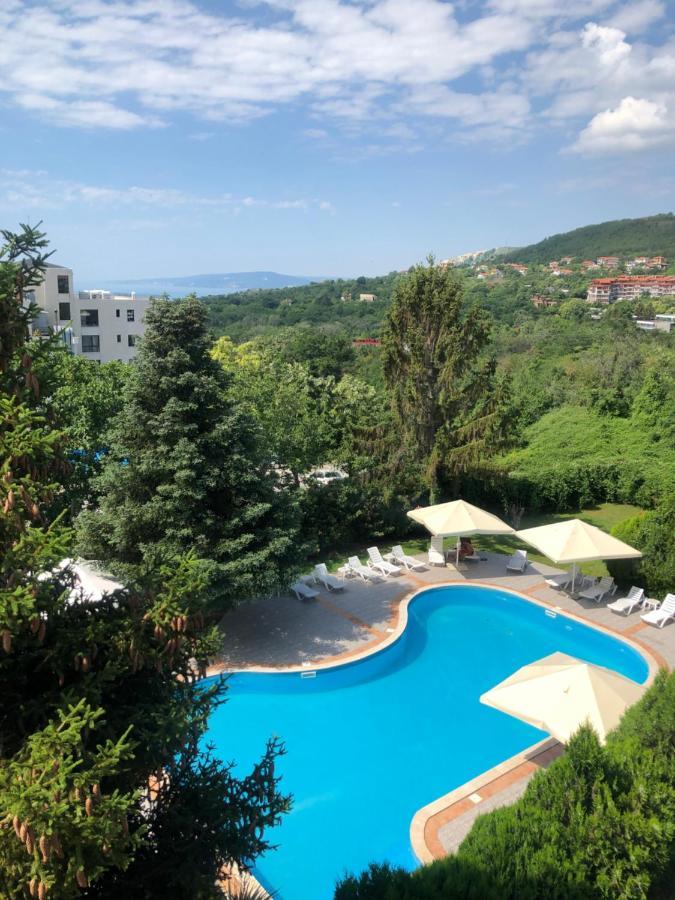 Hotel Naslada 발치크 외부 사진