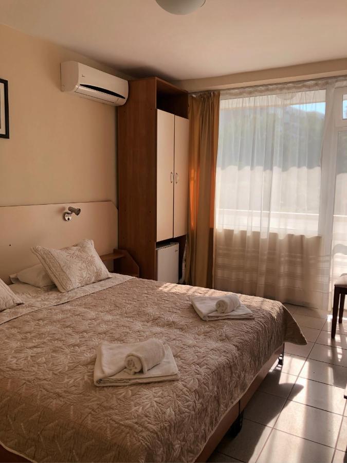 Hotel Naslada 발치크 외부 사진