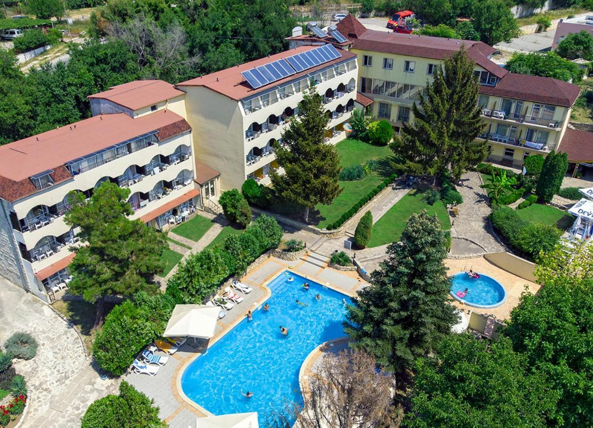 Hotel Naslada 발치크 외부 사진