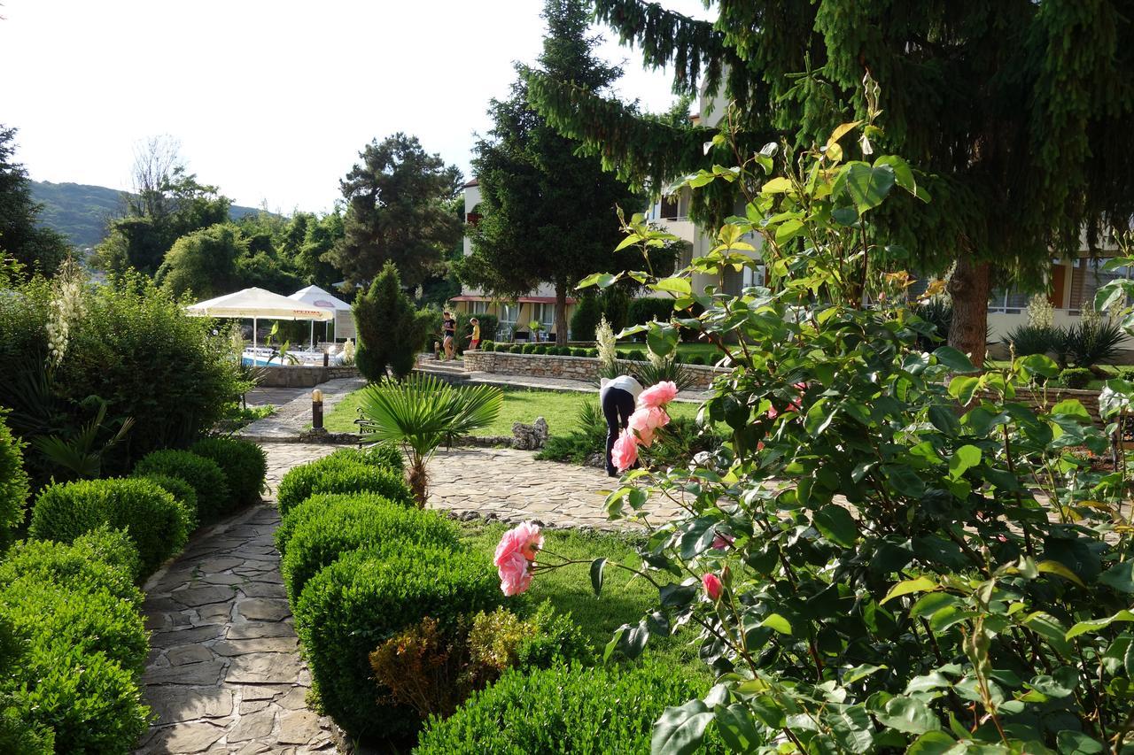 Hotel Naslada 발치크 외부 사진